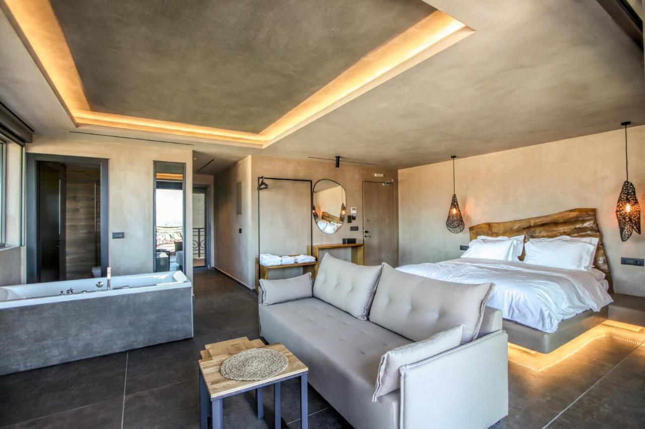 Meteora Heaven And Earth Premium Suites - Adults Friendly Kalambáka Kültér fotó