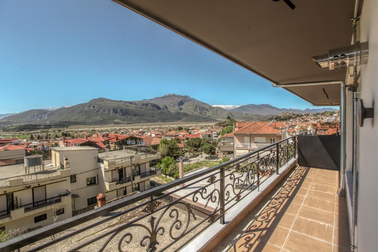 Meteora Heaven And Earth Premium Suites - Adults Friendly Kalambáka Kültér fotó